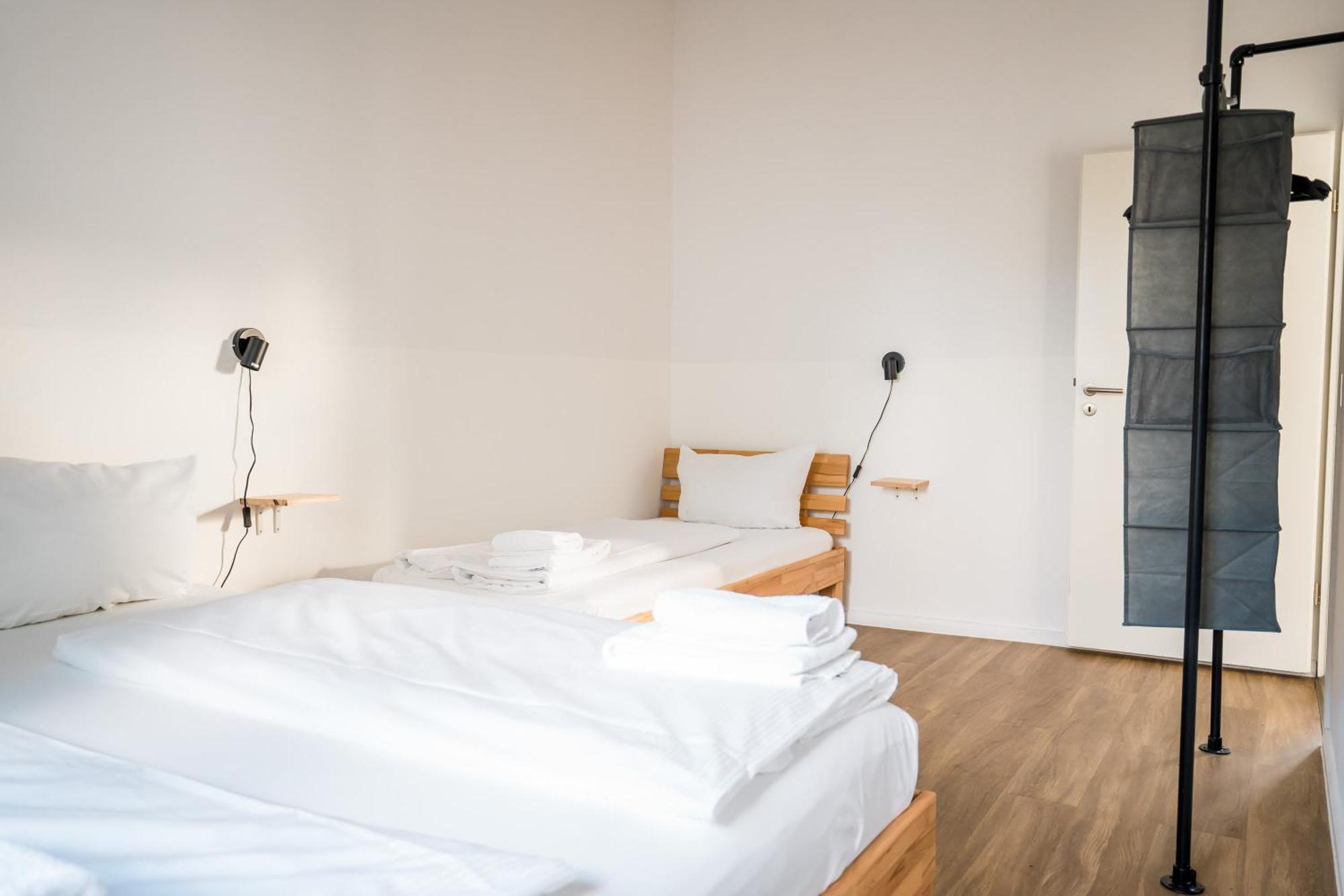 Three Bedroom Plus Big Kitchen Plus Selfcheckin Plus Street Parking برلين المظهر الخارجي الصورة