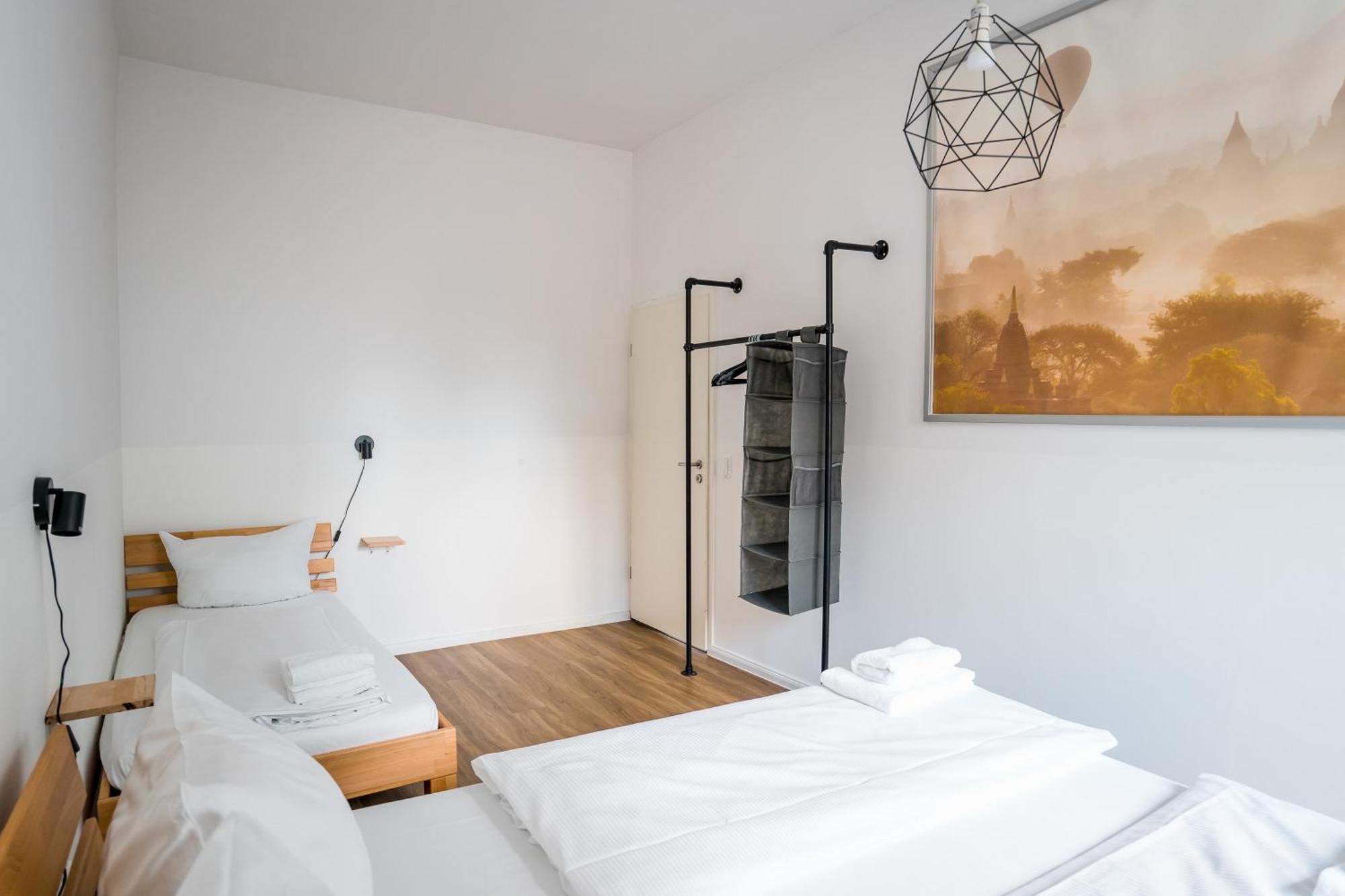 Three Bedroom Plus Big Kitchen Plus Selfcheckin Plus Street Parking برلين المظهر الخارجي الصورة