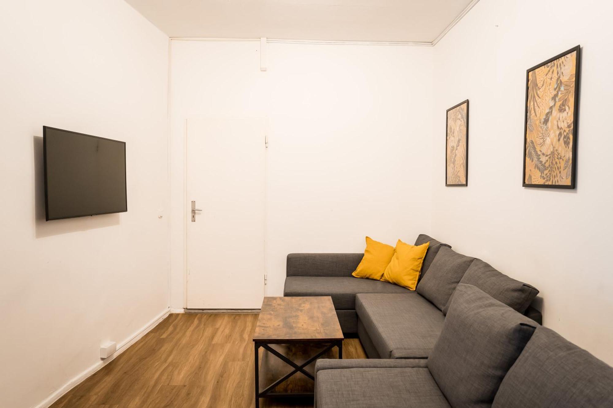 Three Bedroom Plus Big Kitchen Plus Selfcheckin Plus Street Parking برلين المظهر الخارجي الصورة